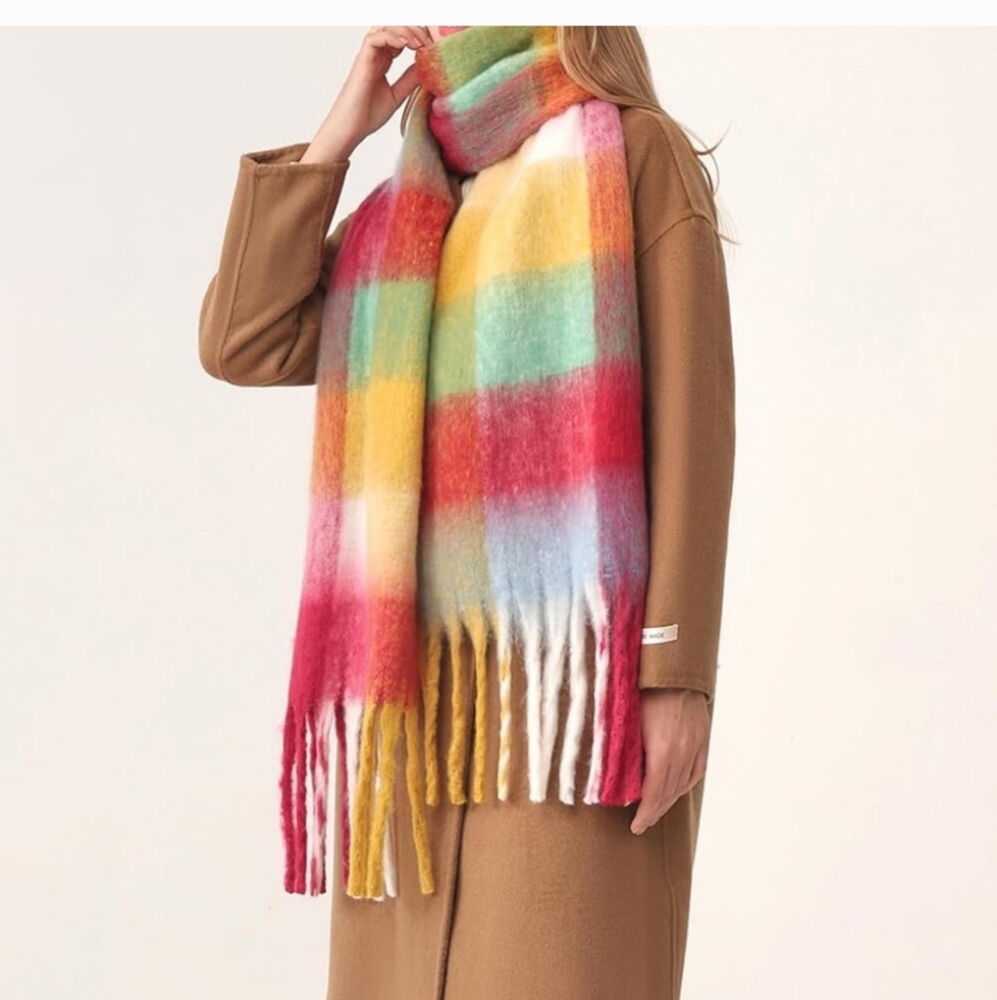 Parfois Colorful Whimsical Striped Knit Scarf